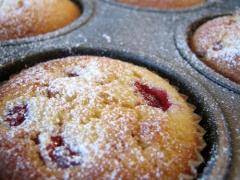 Briose cu prune 1 Briose cu prune 1