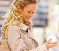 La ce varsta apelam la cremele antirid? 1 La ce varsta apelam la cremele antirid? 1