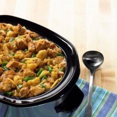 Piept de pui cu sos de curry si legume 1 Piept de pui cu sos de curry si legume 1