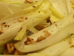 Salata de andive cu pui si nuci 1 Salata de andive cu pui si nuci 1