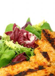 Salata de piept de pui cu andive 1 Salata de piept de pui cu andive 1