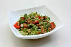 Salata libaneza de patrunjel, rosii si grau(tabbouleh) 1 Salata libaneza de patrunjel, rosii si grau(tabbouleh) 1