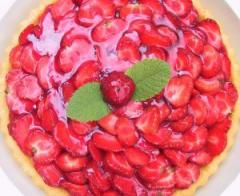 Tarta cu capsune si crema de vanilie 1 Tarta cu capsune si crema de vanilie 1