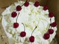 Tort pentru masa de Craciun “White Christmas” Tort pentru masa de Craciun “White Christmas”