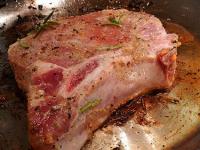 Cotlete de porc cu germeni de soia Cotlete de porc cu germeni de soia