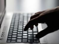Dependenta de internet ar putea fi tratata Dependenta de internet ar putea fi tratata