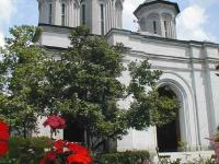 Minunile de la manastirea Radu- Voda Minunile de la manastirea Radu- Voda