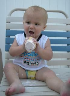 Cat trebuie sa manance un copil intre 1 si 3 ani? Cat trebuie sa manance un copil intre 1 si 3 ani?