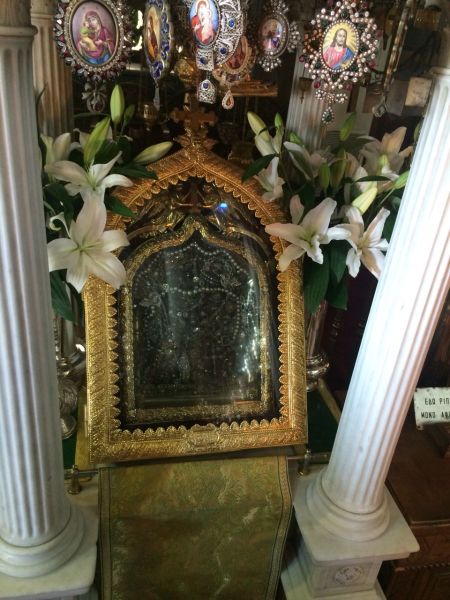 Icoana facatoare de minuni a Maicii Domnului din Tinos. Este foarte puternica si a ajutat multi credinciosi Icoana facatoare de minuni a Maicii Domnului din Tinos. Este foarte puternica si a ajutat multi credinciosi